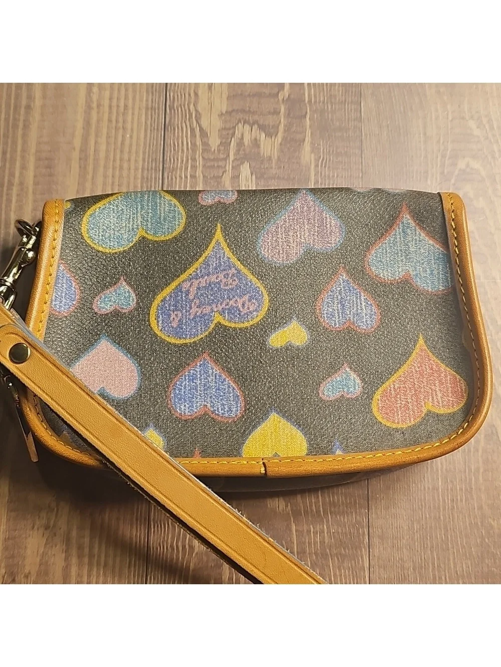 Dooney & Bourke Heart Pattern Wristlet Clutch